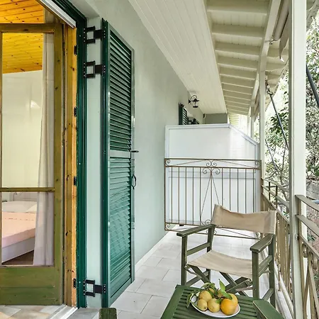 Old Boat Double 9 * Nikiana