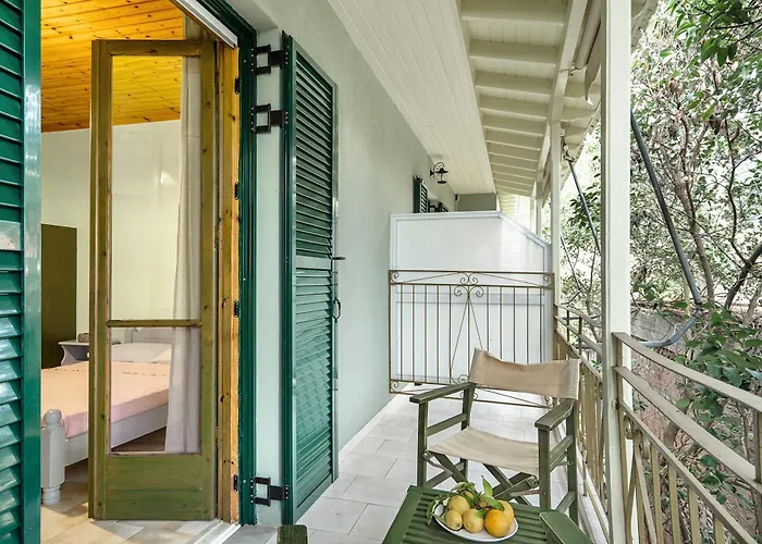 Old Boat Double 9 * Nikiana